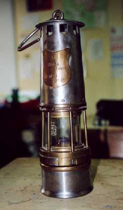 LAMPE_MINEUR.jpg